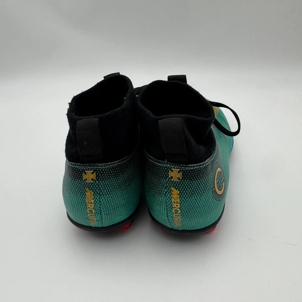 Nike Mercurial Superfly 6 CR7 MG Jade Gold Youth Soccer Cleats 5.5Y AJ3111-390
